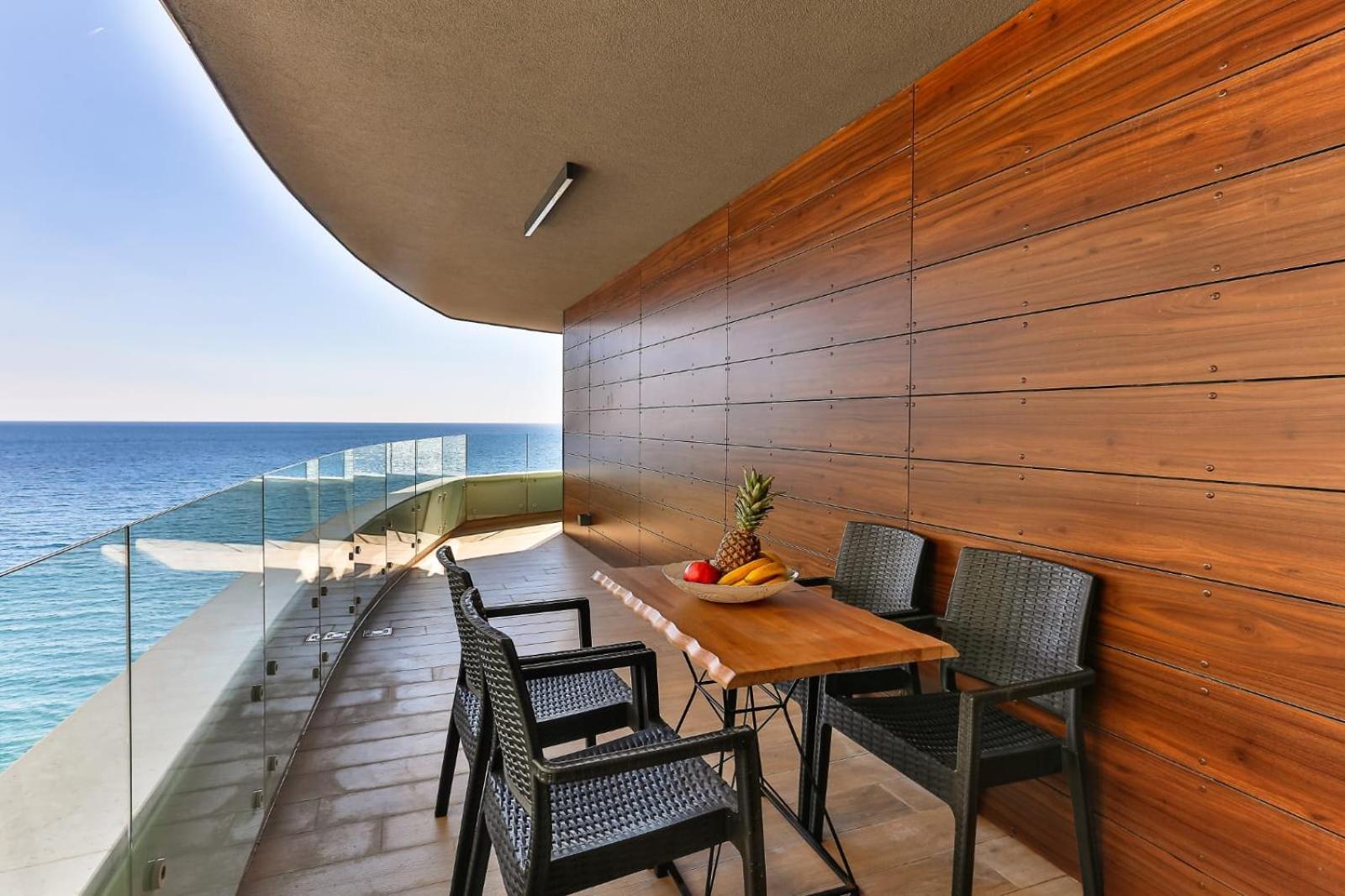 Maresia Boutique Suites Budva Eksteriør bilde