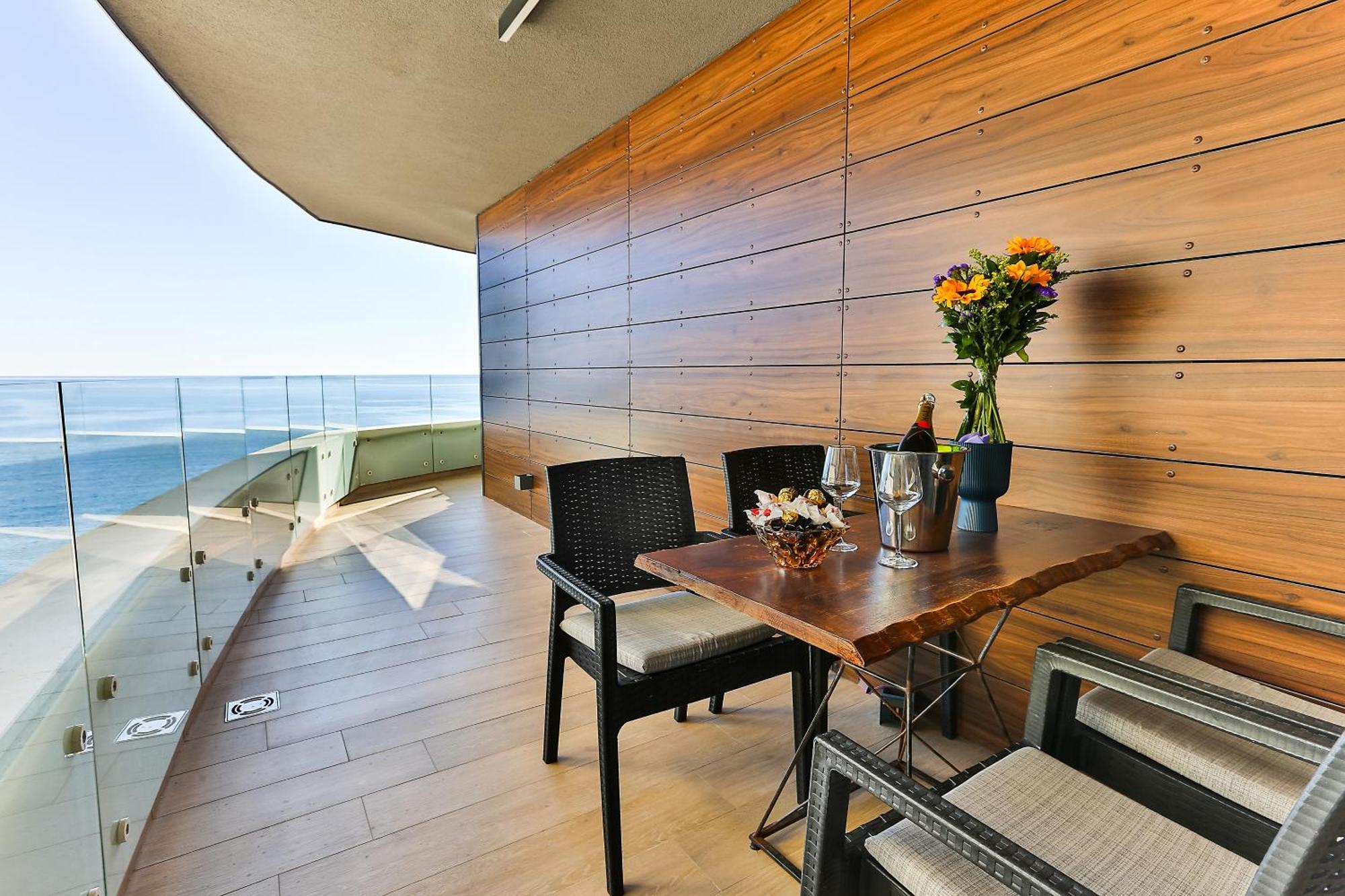 Maresia Boutique Suites Budva Eksteriør bilde