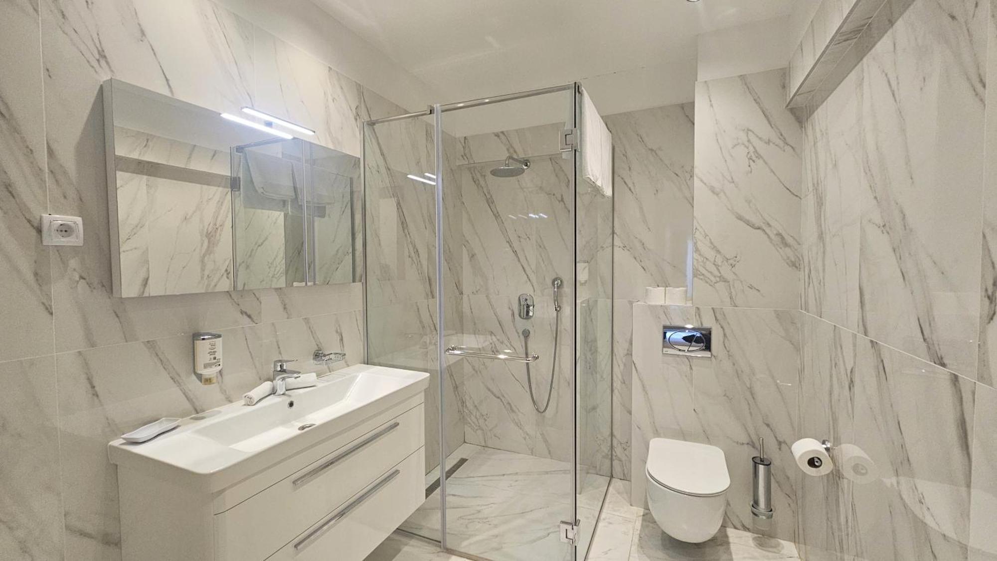 Maresia Boutique Suites Budva Eksteriør bilde