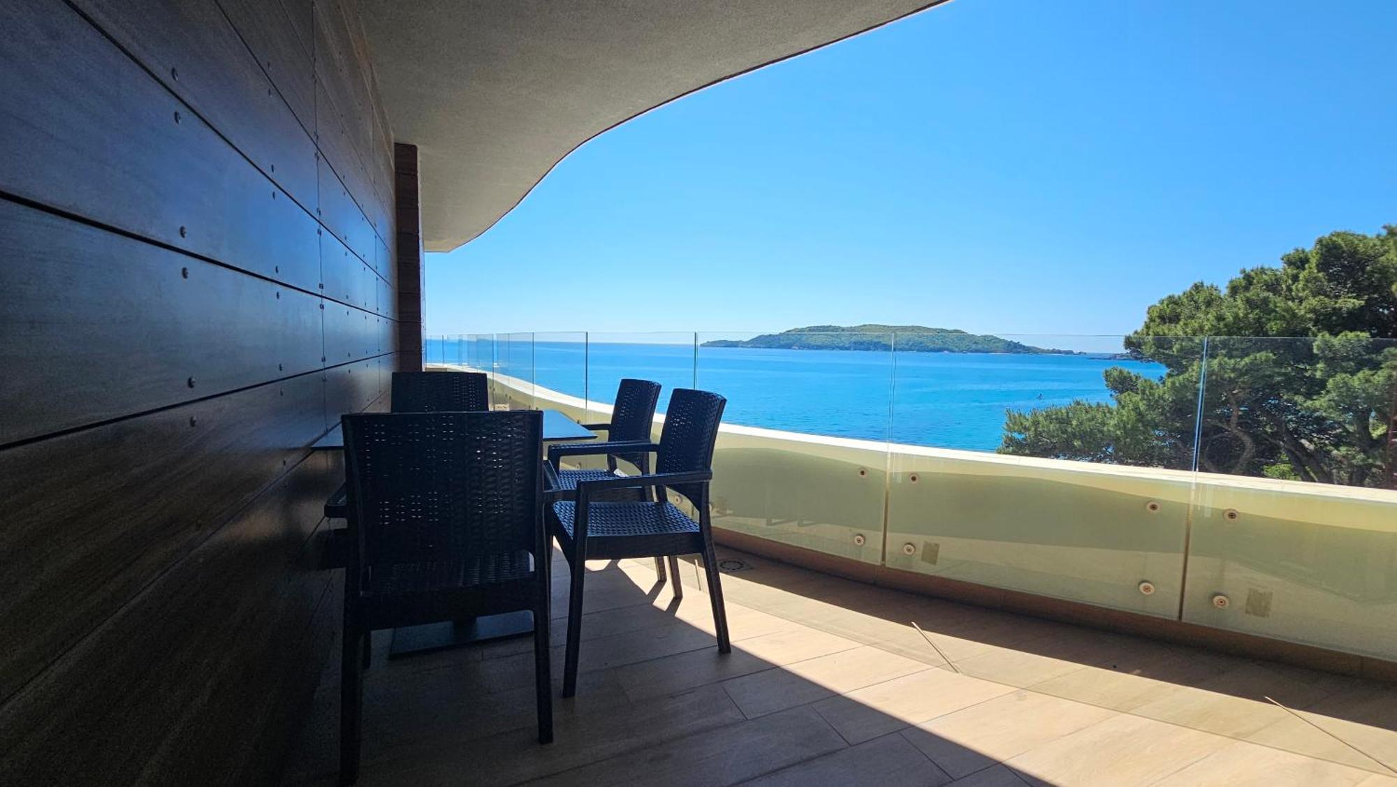 Maresia Boutique Suites Budva Eksteriør bilde