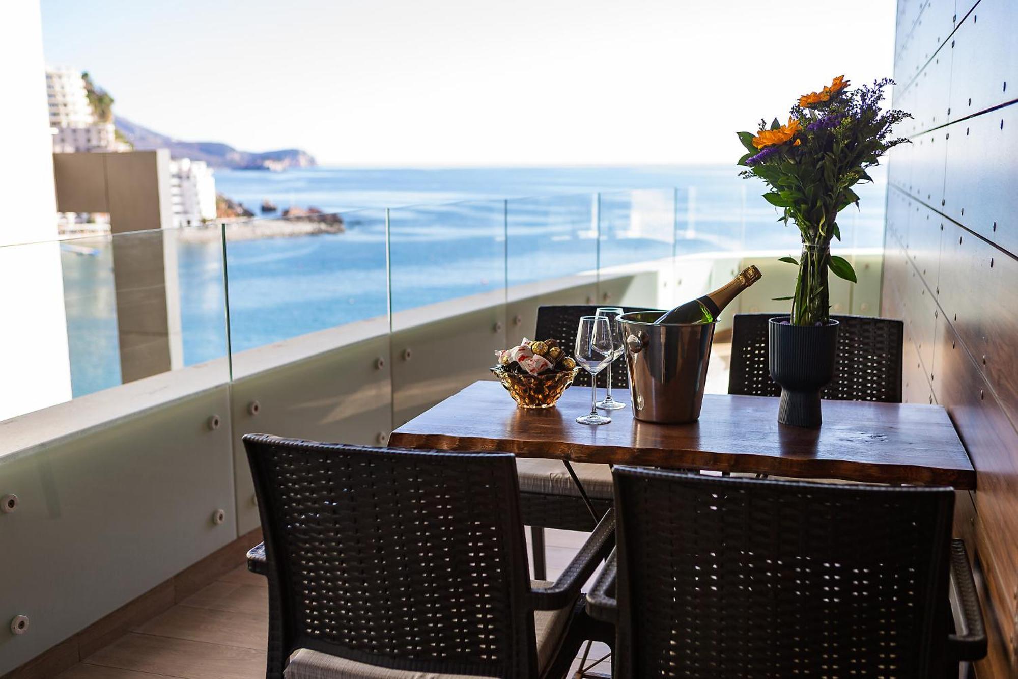 Maresia Boutique Suites Budva Eksteriør bilde